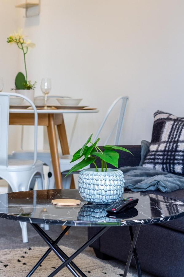 Upper Riccarton Dream - 2 Bed 2 Bath W/Carpark Apartment Christchurch Luaran gambar