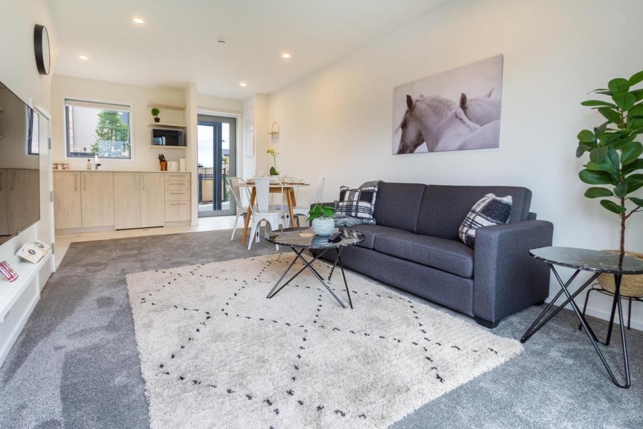 Upper Riccarton Dream - 2 Bed 2 Bath W/Carpark Apartment Christchurch Luaran gambar